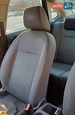 Седан Ford Focus 2005 в 
