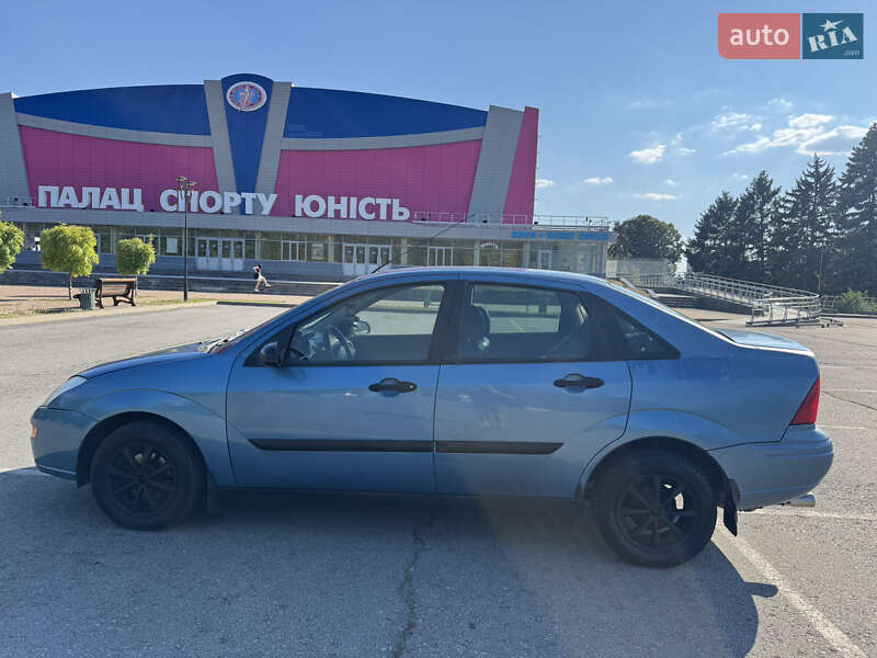 Седан Ford Focus 2000 в Запорожье
