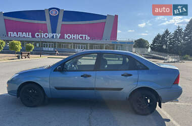 Седан Ford Focus 2000 в 