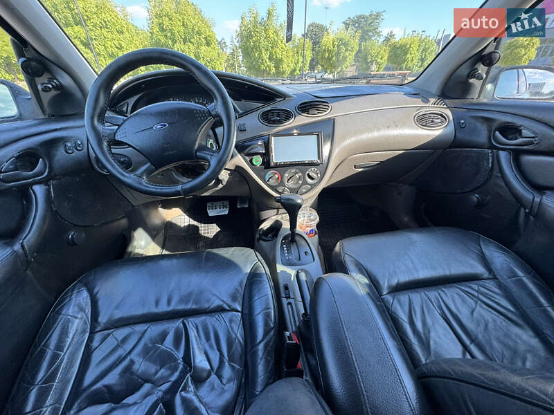 Седан Ford Focus 2000 в Запорожье
