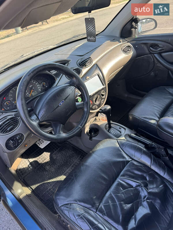 Седан Ford Focus 2000 в Запорожье
