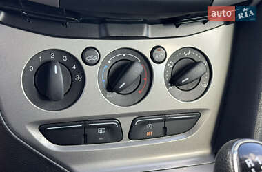 Универсал Ford Focus 2013 в 