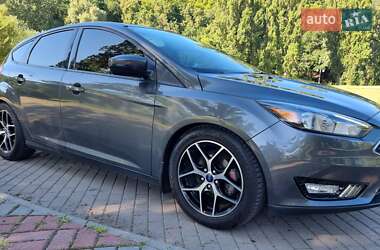 Хэтчбек Ford Focus 2017 в 
