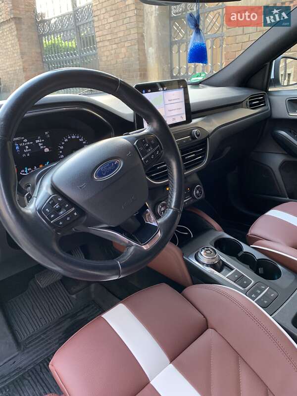 Универсал Ford Focus 2018 в Черновцах фото 8 Универсал Ford Focus 2018 в Черновцах