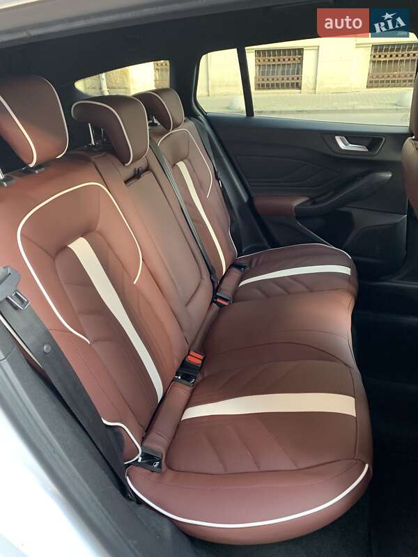 Универсал Ford Focus 2018 в Черновцах фото 13 Универсал Ford Focus 2018 в Черновцах