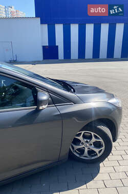 Универсал Ford Focus 2016 в 