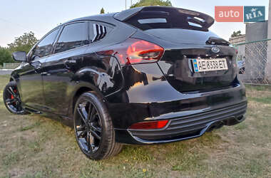 Хэтчбек Ford Focus 2017 в 