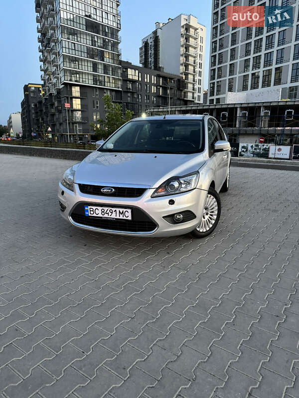 Ford Focus 2010