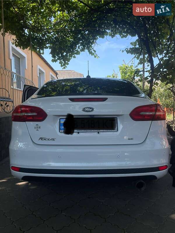 Седан Ford Focus 2016 в Бершади фото 7 Седан Ford Focus 2016 в Бершади
