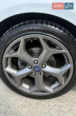 Хэтчбек Ford Focus 2013 в Броварах