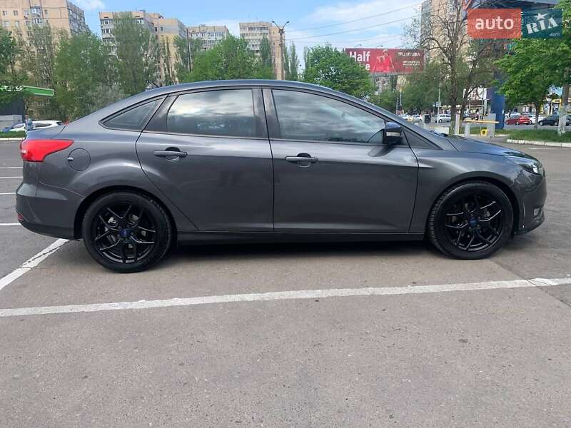 Седан Ford Focus 2016 в Одессе