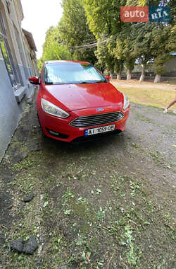 Хэтчбек Ford Focus 2016 в 
