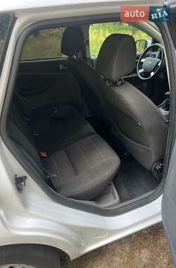 Универсал Ford Focus 2010 в 