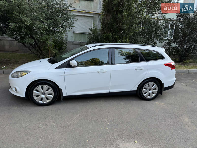 Универсал Ford Focus 2013 в Киеве
