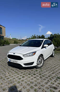 Хэтчбек Ford Focus 2015 в 