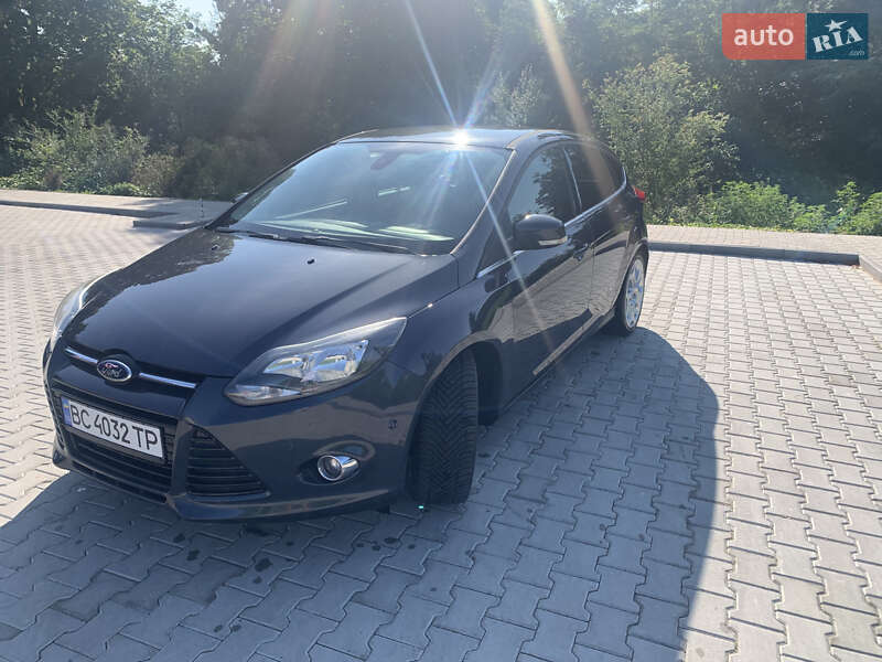 Хэтчбек Ford Focus 2013 в Стрые