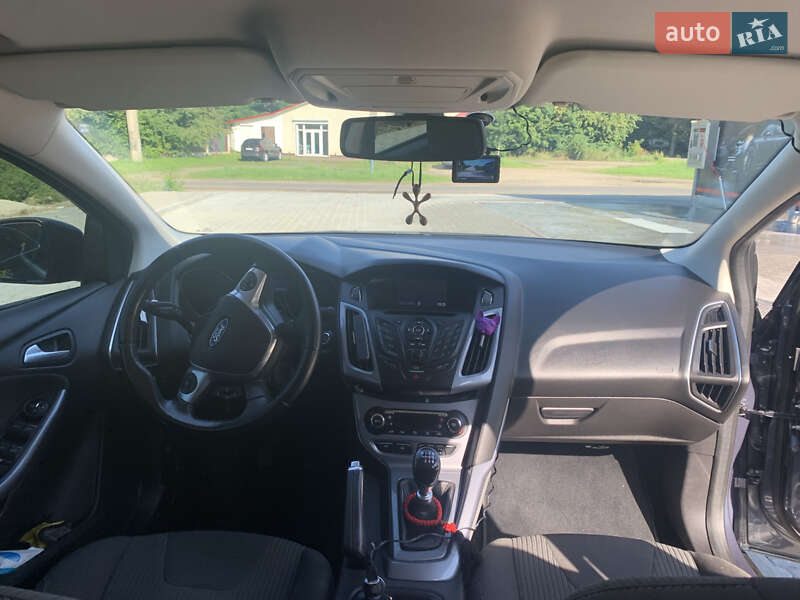 Хэтчбек Ford Focus 2013 в Стрые