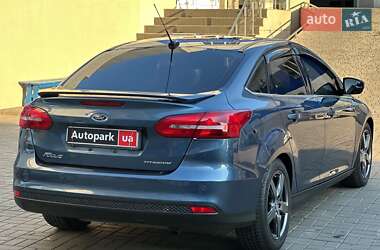 Седан Ford Focus 2018 в 