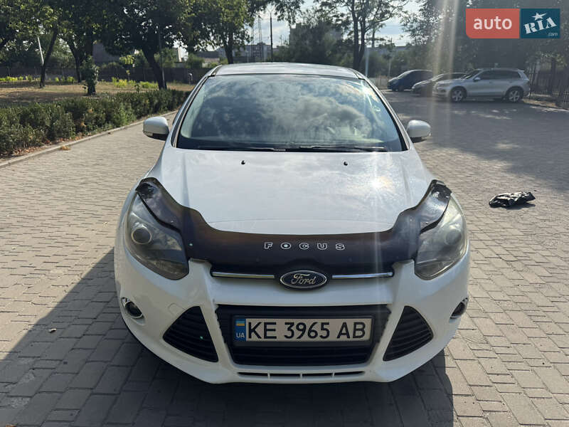 Хэтчбек Ford Focus 2013 в Днепре фото 2 Хэтчбек Ford Focus 2013 в Днепре