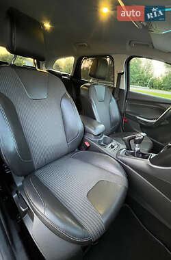Универсал Ford Focus 2013 в 