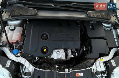 Универсал Ford Focus 2013 в 