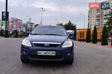 Хэтчбек Ford Focus 2008 в 