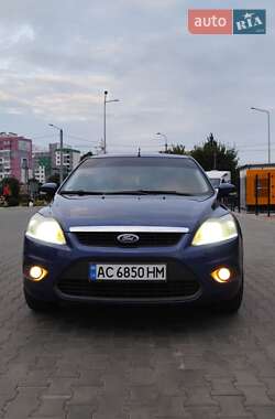 Хэтчбек Ford Focus 2008 в 