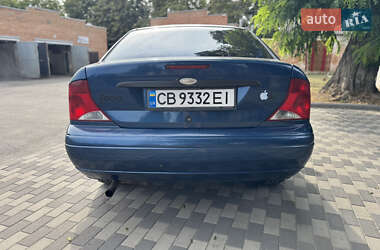 Седан Ford Focus 2000 в 