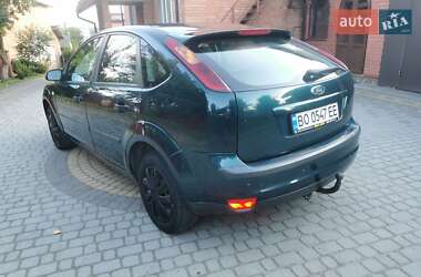 Хэтчбек Ford Focus 2007 в 