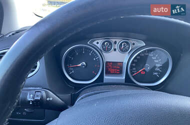 Универсал Ford Focus 2010 в 