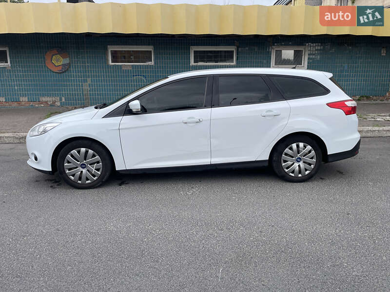 Универсал Ford Focus 2013 в Днепре