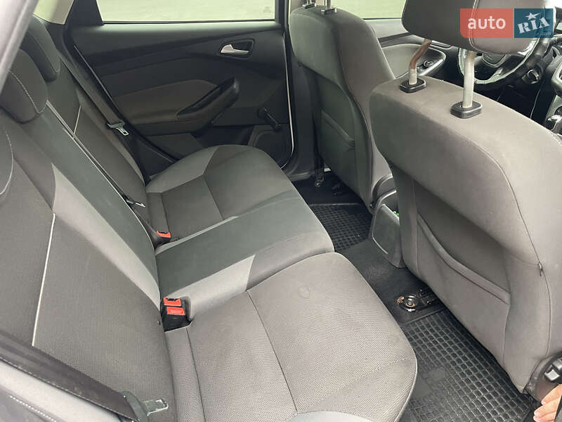 Универсал Ford Focus 2013 в Днепре