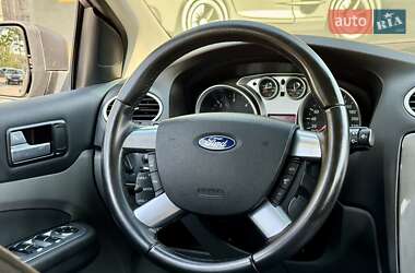 Универсал Ford Focus 2010 в 