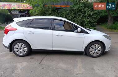 Хэтчбек Ford Focus 2013 в Киеве