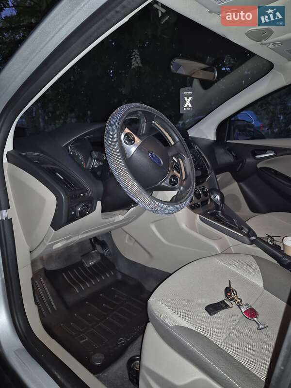 Седан Ford Focus 2014 в Николаеве фото 5 Седан Ford Focus 2014 в Николаеве