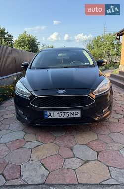 Седан Ford Focus 2016 в 