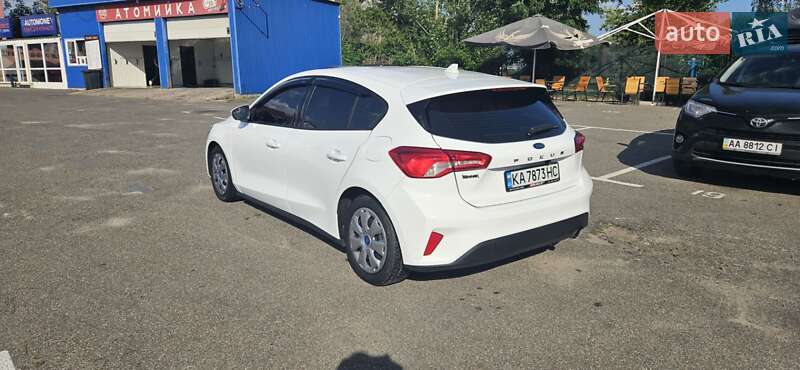 Хэтчбек Ford Focus 2019 в Софиевской Борщаговке