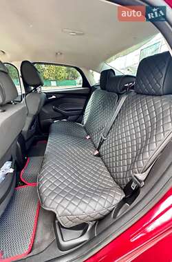 Седан Ford Focus 2012 в 