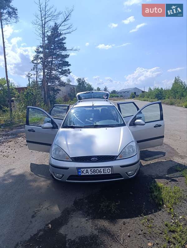 Універсал Ford Focus 2002 в Чернігові