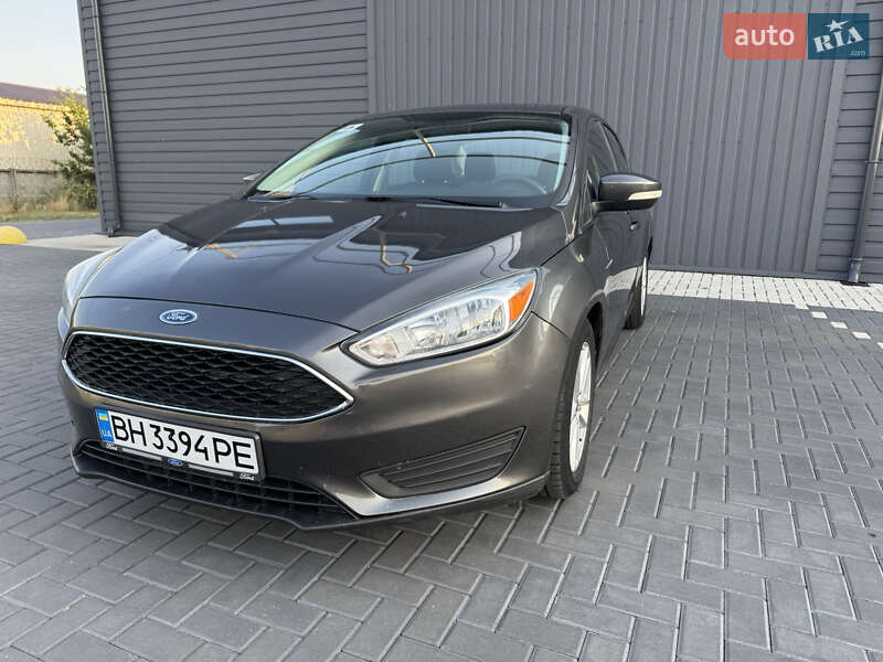 Седан Ford Focus 2015 в Кропивницком