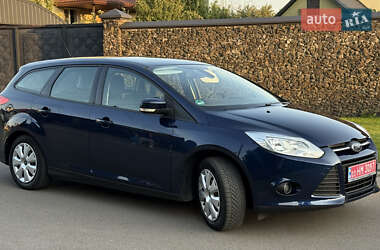 Універсал Ford Focus 2012 в  фото 10 Універсал Ford Focus 2012 в
