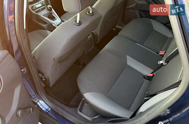Універсал Ford Focus 2012 в  фото 17 Універсал Ford Focus 2012 в