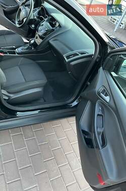 Хэтчбек Ford Focus 2018 в 