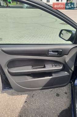 Универсал Ford Focus 2005 в 