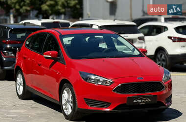 Хэтчбек Ford Focus 2016 в 