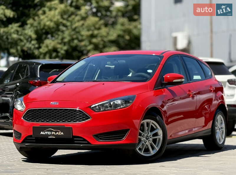 Хэтчбек Ford Focus 2016 в 