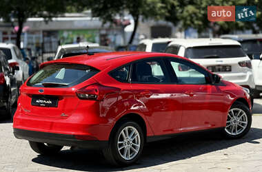 Хэтчбек Ford Focus 2016 в 