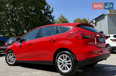 Хэтчбек Ford Focus 2016 в 