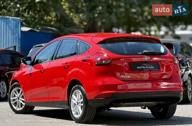 Хэтчбек Ford Focus 2016 в 