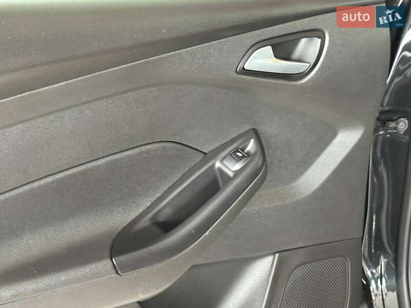 Седан Ford Focus 2015 в Одессе
